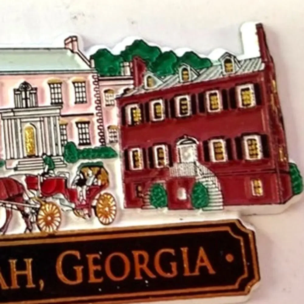 Savannah Georgia 3D Molded Rubber Magnet Historic Streetscape Carriage 3‑3/4